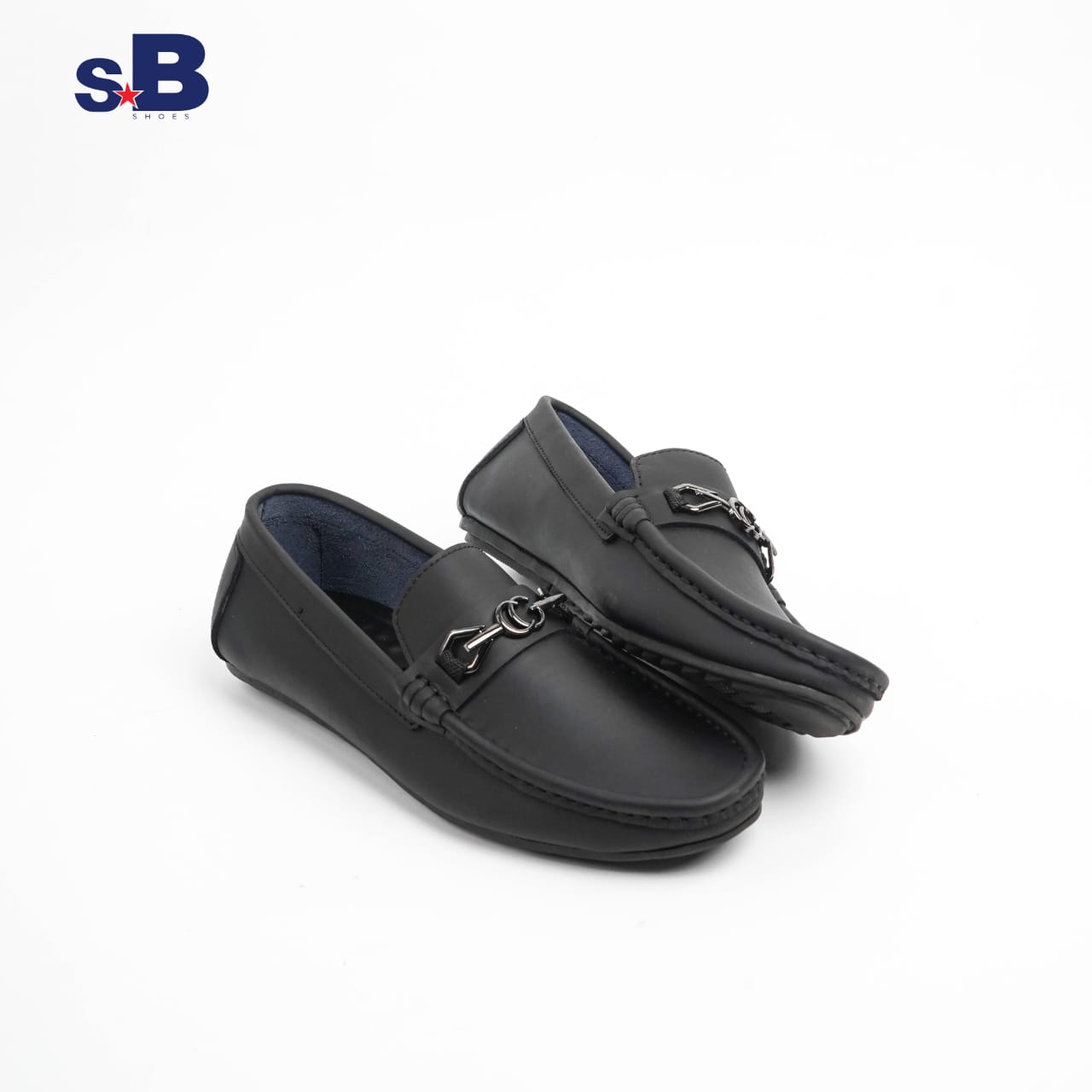 Classic Charm Loafer Black