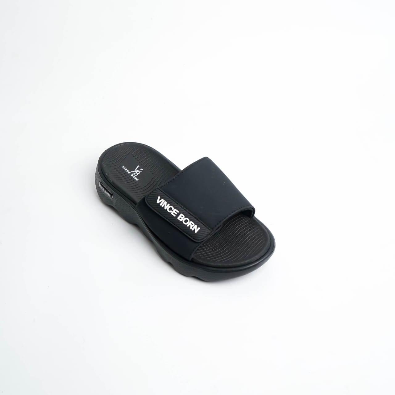 Bold Comfort Black