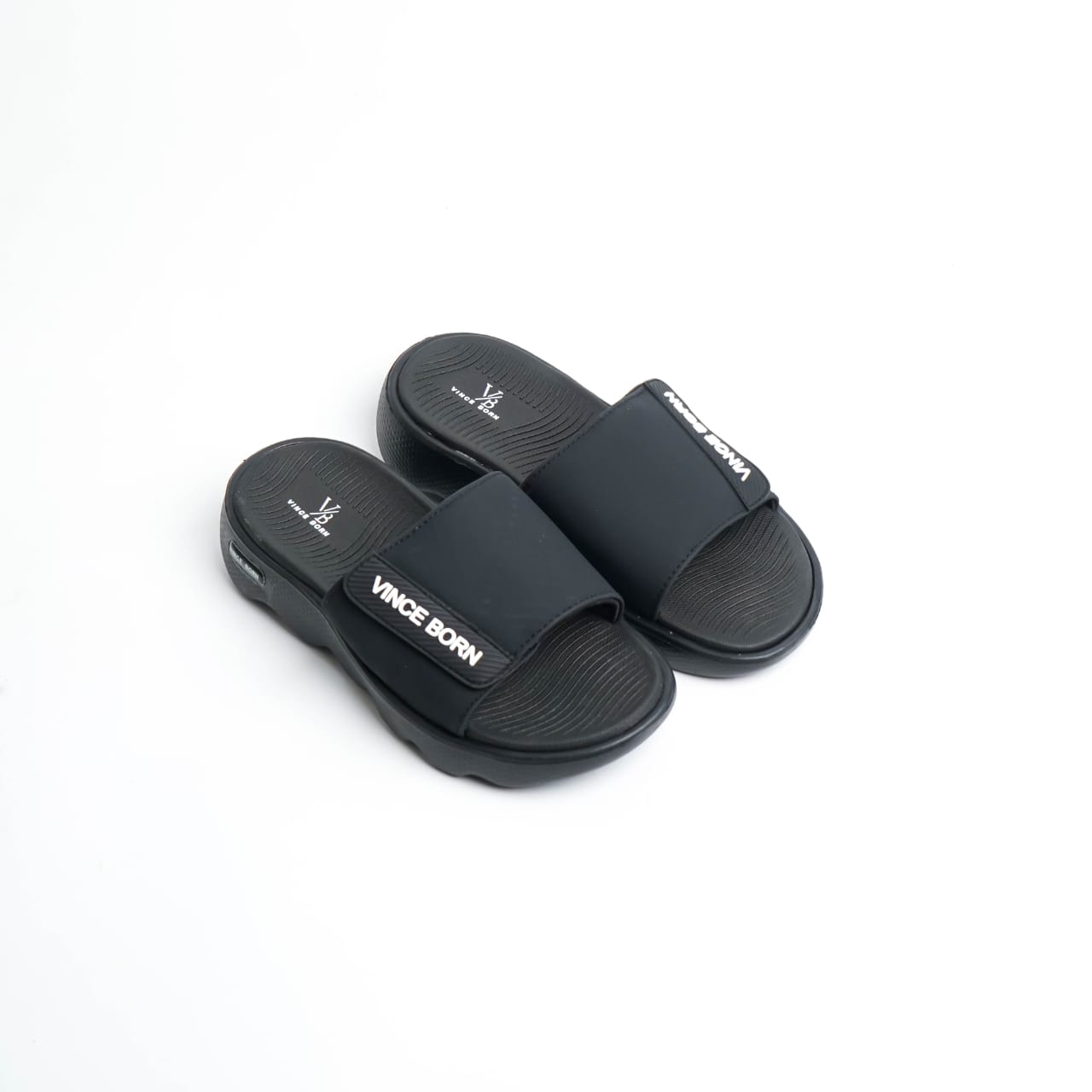 Bold Comfort Black