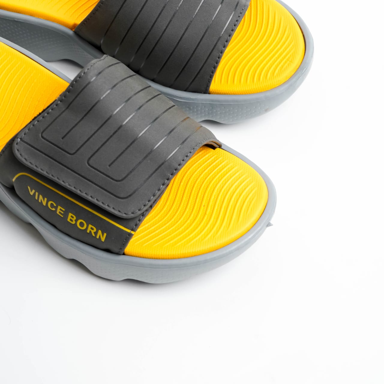 ColorPop Active Slides – Yellow/Grey