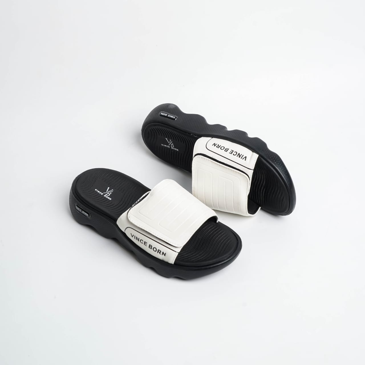 ColorPop Active Slides – White/Black