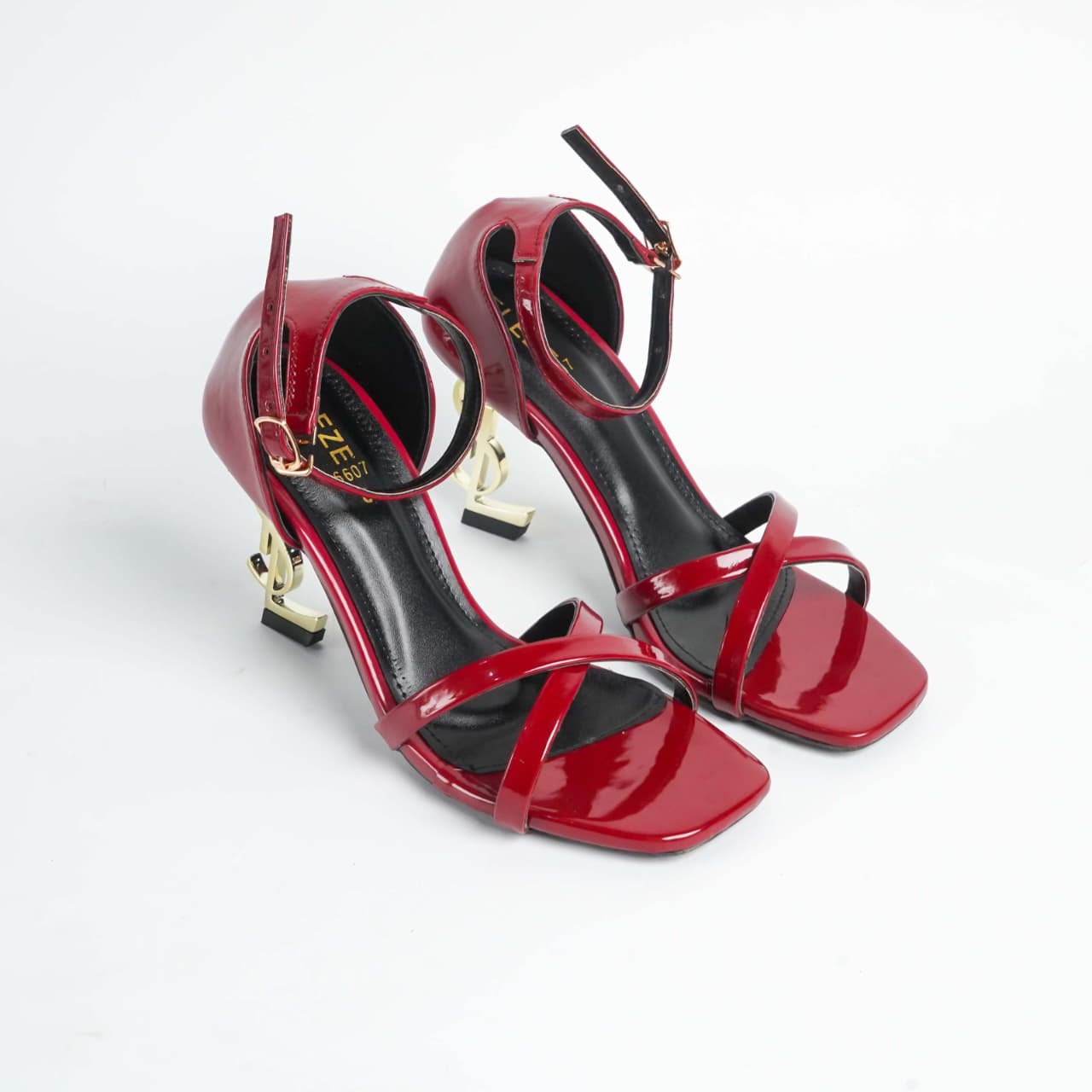 Glamora Red
