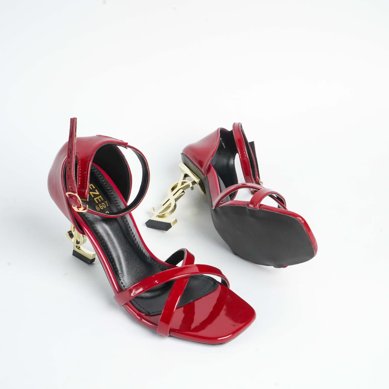 Glamora Red