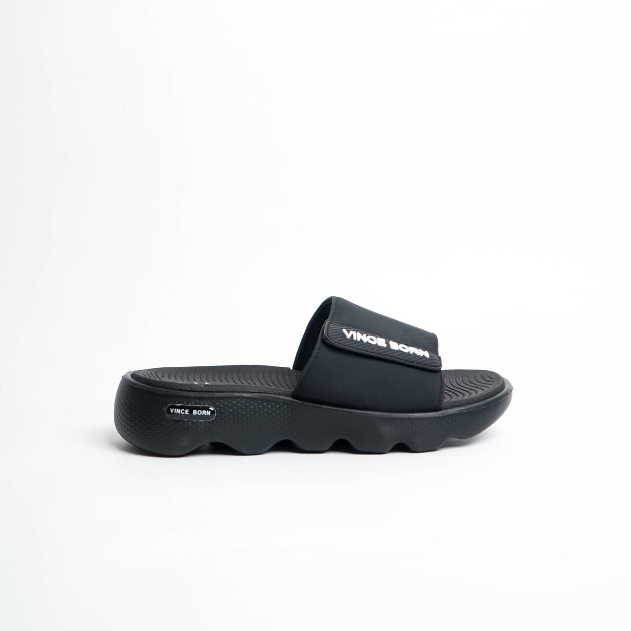Bold Comfort Black