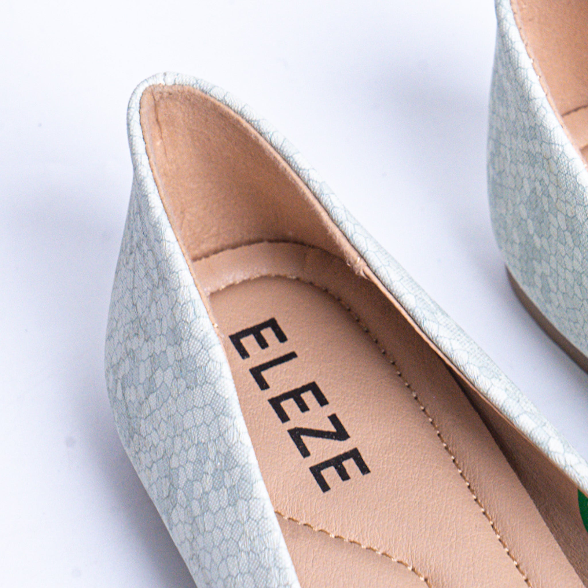 Celestial Bow Flats - Grey