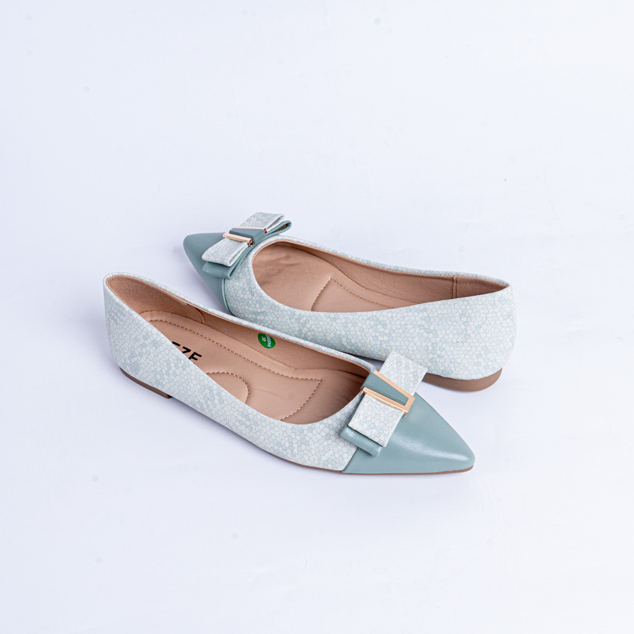 Celestial Bow Flats - Grey