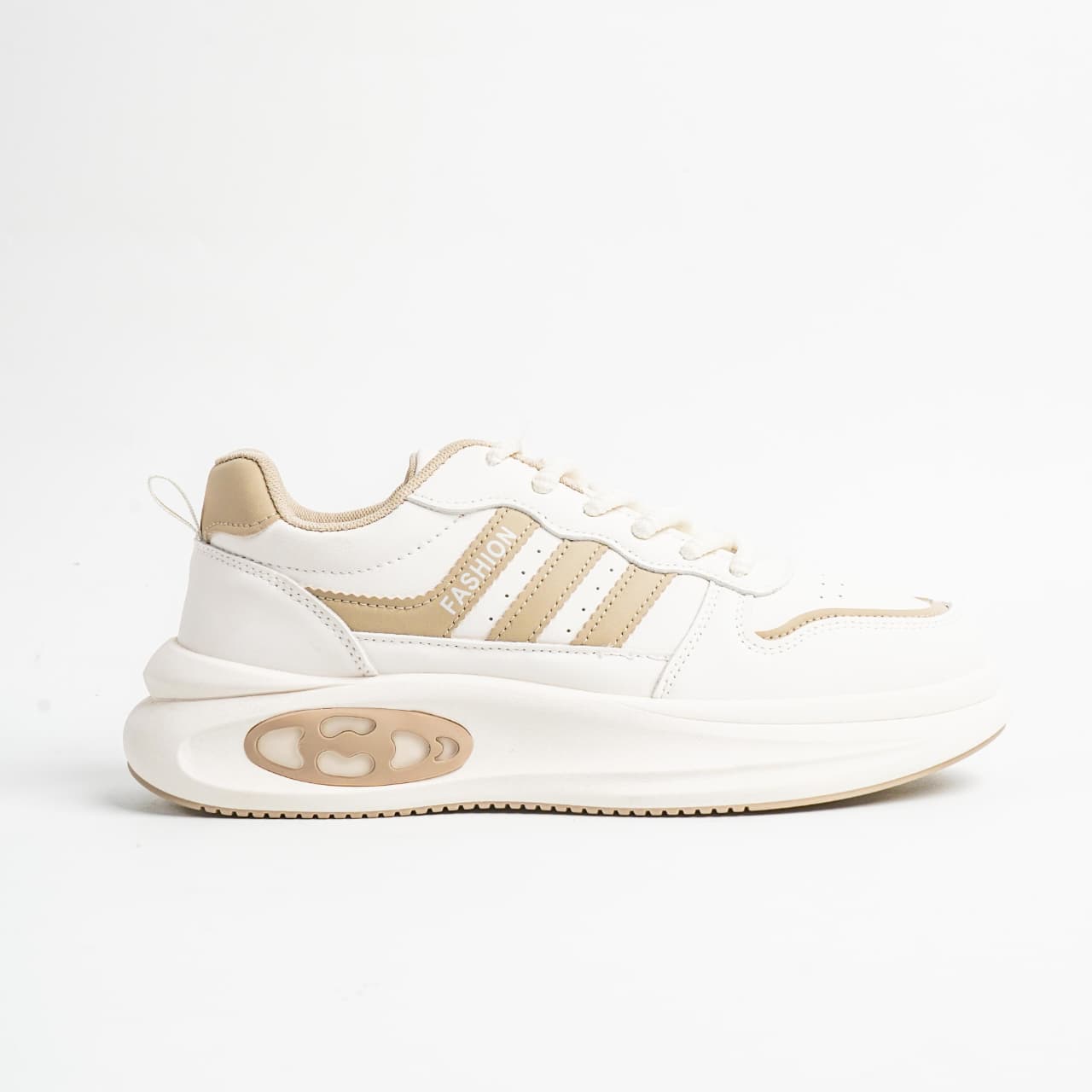 Stridez – Beige & White