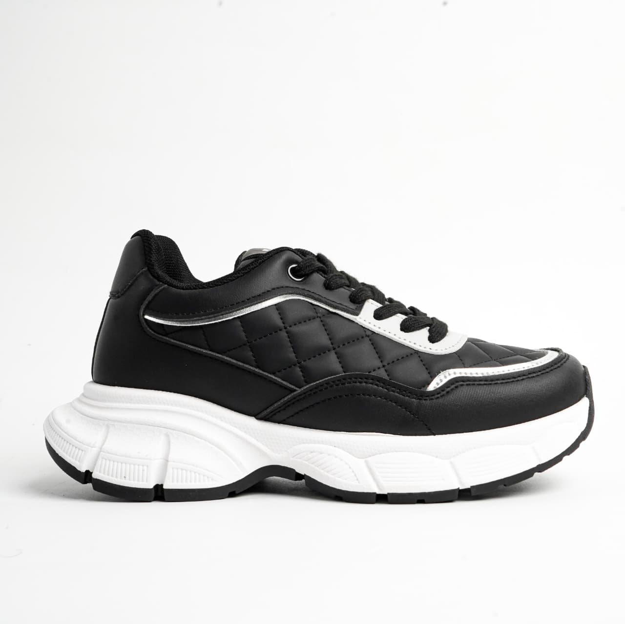 Quilto Black